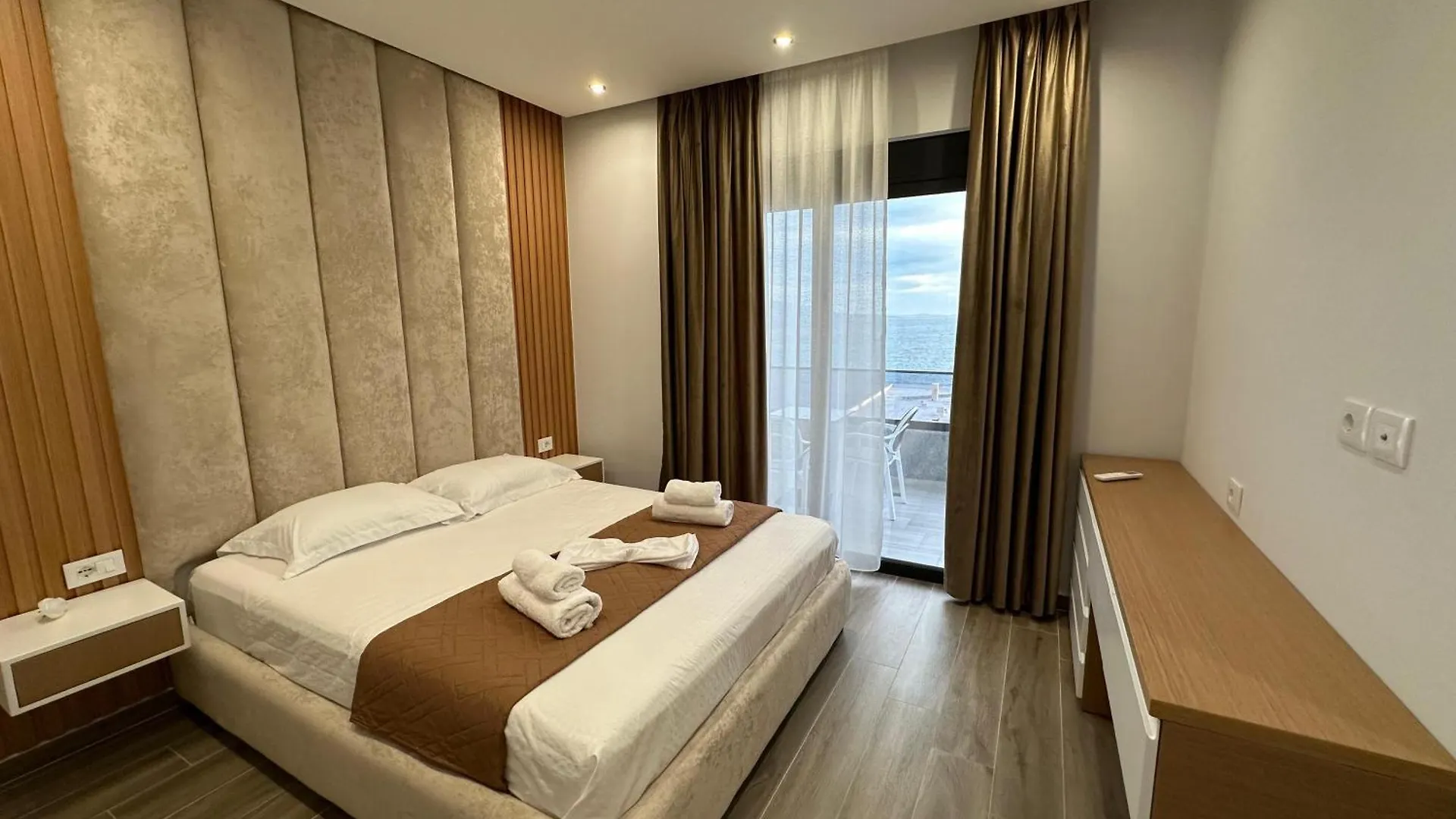 Teolea Apartments Sarande Albania